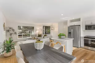 12103 SE 70th St, Newcastle, WA 98056 - Photo 8