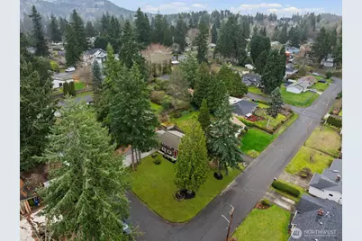 12103 SE 70th Street, Newcastle, WA 98056 - Photo 34