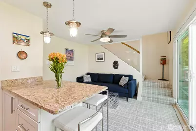 1810 43rd Avenue E #203, Seattle, WA 98112 - Photo 10