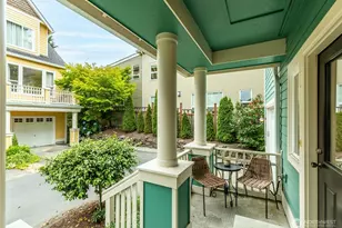 346 Wyatt Way NE, Bainbridge Island, WA 98110 - Photo 4