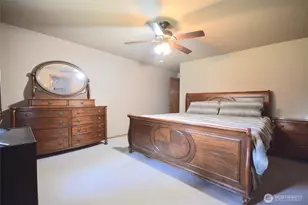 16205 Lindsay Rd SE, Yelm, WA 98597 - Photo 18