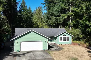 16205 Lindsay Rd SE, Yelm, WA 98597 - Photo 2
