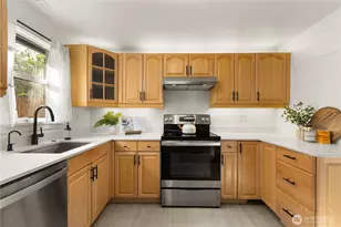 14052 Midvale Ave N, Seattle, WA 98133 - Photo 12