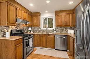 4222 205th Pl NE, Sammamish, WA 98074 - Photo 14