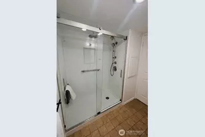 15405 NE 7th Place, Bellevue, WA 98007 - Photo 12