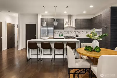 7002 23rd Avenue NW, Seattle, WA 98117 - Photo 10