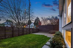 7002 23rd Ave NW, Seattle, WA 98117 - Photo 2