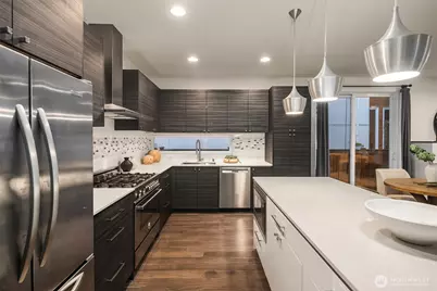 7002 23rd Avenue NW, Seattle, WA 98117 - Photo 12