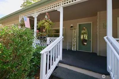 14913 Champion Estates Drive SE, Yelm, WA 98597 - Photo 2