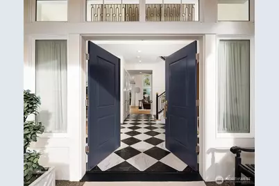 1024 91st Avenue NE, Bellevue, WA 98004 - Photo 2