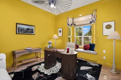 1024 91st Avenue NE, Bellevue, WA 98004 - Photo 4