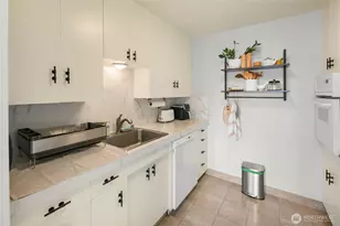 1436 E Ward St, Seattle, WA 98112 - Photo 30