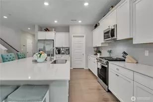 1226 Baker Heights Loop, Bremerton, WA 98312 - Photo 8