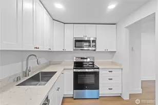 2355 S Hosmer St, Tacoma, WA 98405 - Photo 6