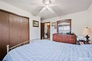 166 Virginia St, Kelso, WA 98626 - Photo 16