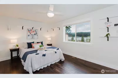 1404 Eastlake Drive, Bremerton, WA 98312 - Photo 16