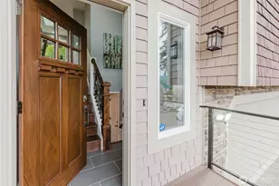 1404 Eastlake Dr, Bremerton, WA 98312 - Photo 4