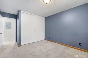 924 Shorewood Dr, Bremerton, WA 98312 - Photo 14