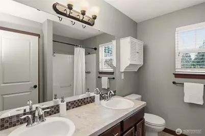 23873 SE 286th Place, Maple Valley, WA 98038 - Photo 32