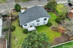 1810 SW 355th Pl, Federal Way, WA 98023 - Photo 2