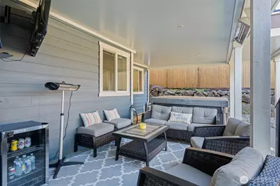 15060 NE 185th Street, Woodinville, WA 98072 - Photo 8