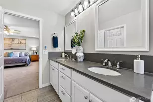 15060 NE 185th St, Woodinville, WA 98072 - Photo 16