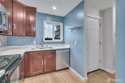 25406 106th Avenue SE #E3, Kent, WA 98030 - Photo 12