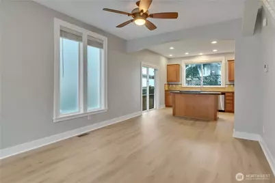 11524 SE 259th Street #101, Kent, WA 98030 - Photo 8