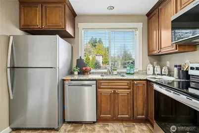 9515 NE 180th Street #C101, Bothell, WA 98011 - Photo 12