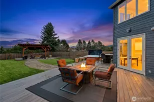 27239 SE 27th St, Sammamish, WA 98075 - Photo 10