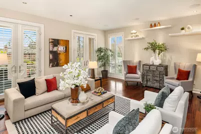 708 13th Avenue E, Seattle, WA 98102 - Photo 2