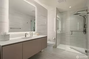 838 Ave Sq NE, Bellevue, WA 98004 - Photo 16