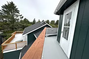 832 Whale Ct SW, Ocean Shores, WA 98569 - Photo 26