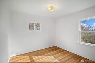 717 NW 56th St, Seattle, WA 98107 - Photo 10