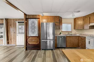 455 9th St NE, East Wenatchee, WA 98802 - Photo 10