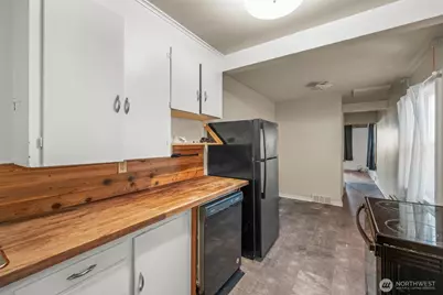 1768 Alki Avenue SW, Seattle, WA 98116 - Photo 32