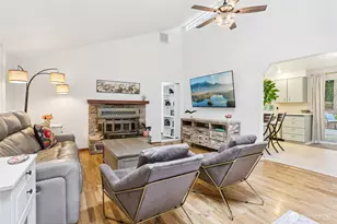 18917 76th Ave W, Lynnwood, WA 98036 - Photo 4