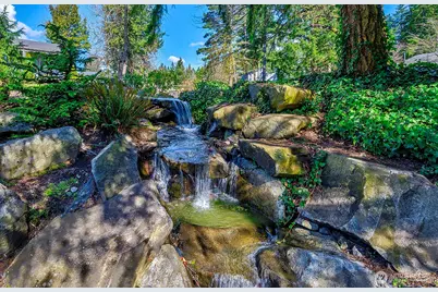 13872 NE 60th Way #114, Redmond, WA 98052 - Photo 34
