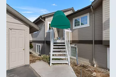 20 S Delaware Avenue #11, Wenatchee, WA 98801 - Photo 2