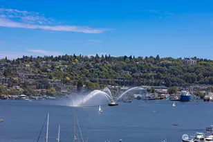 2420 8th Ave N, Seattle, WA 98109 - Photo 32