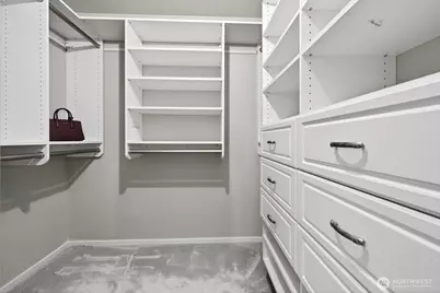 2420 8th Avenue N #201, Seattle, WA 98109 - Photo 20