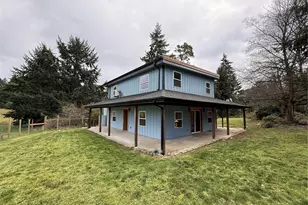 9212 SW 274th St, Vashon, WA 98070 - Photo 14