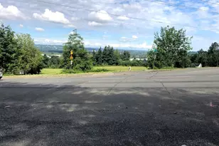 10043 SE Carr Rd, Renton, WA 98055 - Photo 1