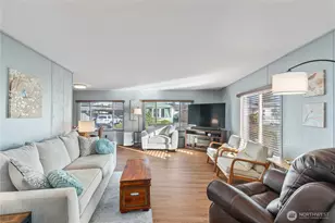 402 Carefree Cir, Aberdeen, WA 98520 - Photo 2