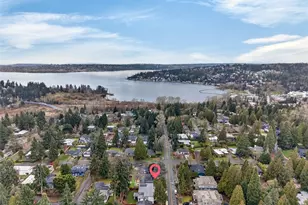 10411 NE 112th St, Kirkland, WA 98033 - Photo 2