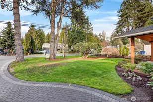 10411 NE 112th St, Kirkland, WA 98033 - Photo 34