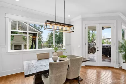 12406 68th Avenue NE, Kirkland, WA 98034 - Photo 14