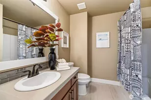 971 NE Ellis Dr, Issaquah, WA 98029 - Photo 22