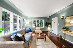 750 Belmont Ave E, Seattle, WA 98102 - Photo 2