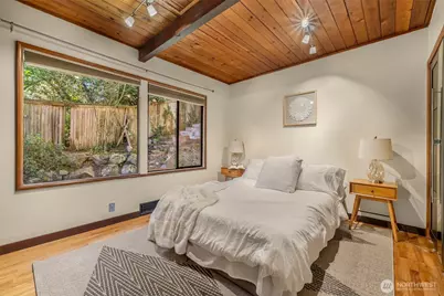 18220 29th Place NE, Lake Forest Park, WA 98155 - Photo 14